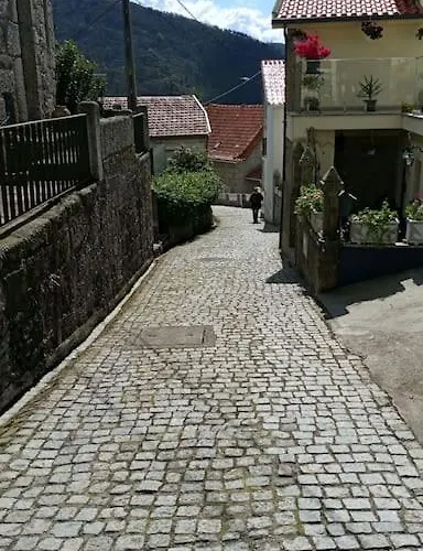 Casa de Férias Casa Do Pelourinho - T1 Loriga